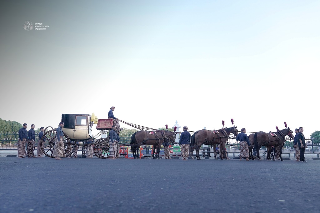 Image slider - Melestarikan Warisan Agung: Kereta Mandra Juwala Jalani Uji Kelayakan