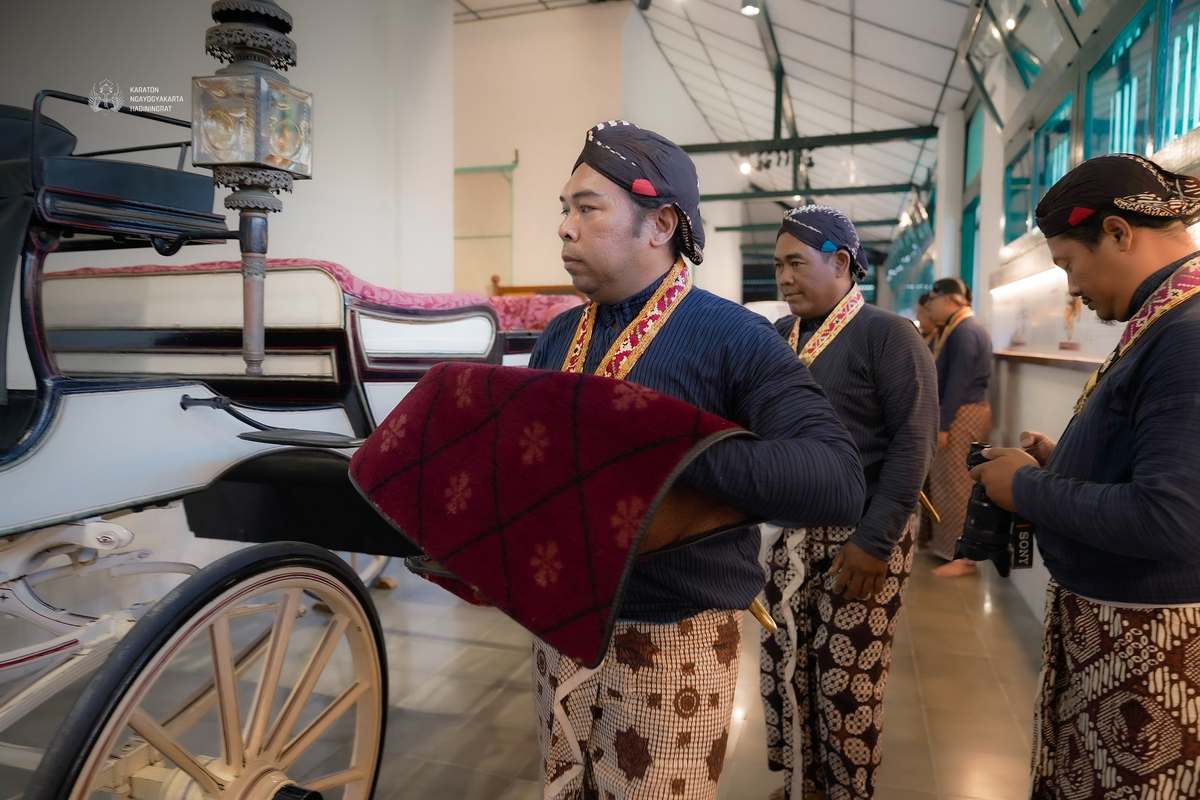 Jamasan Kereta 2 01 Small