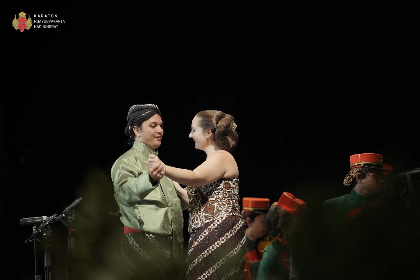 Yro Itali (10) 10 Small