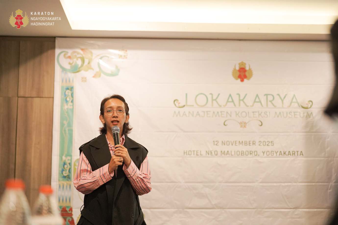 Day1 Ds C09086 02 Small