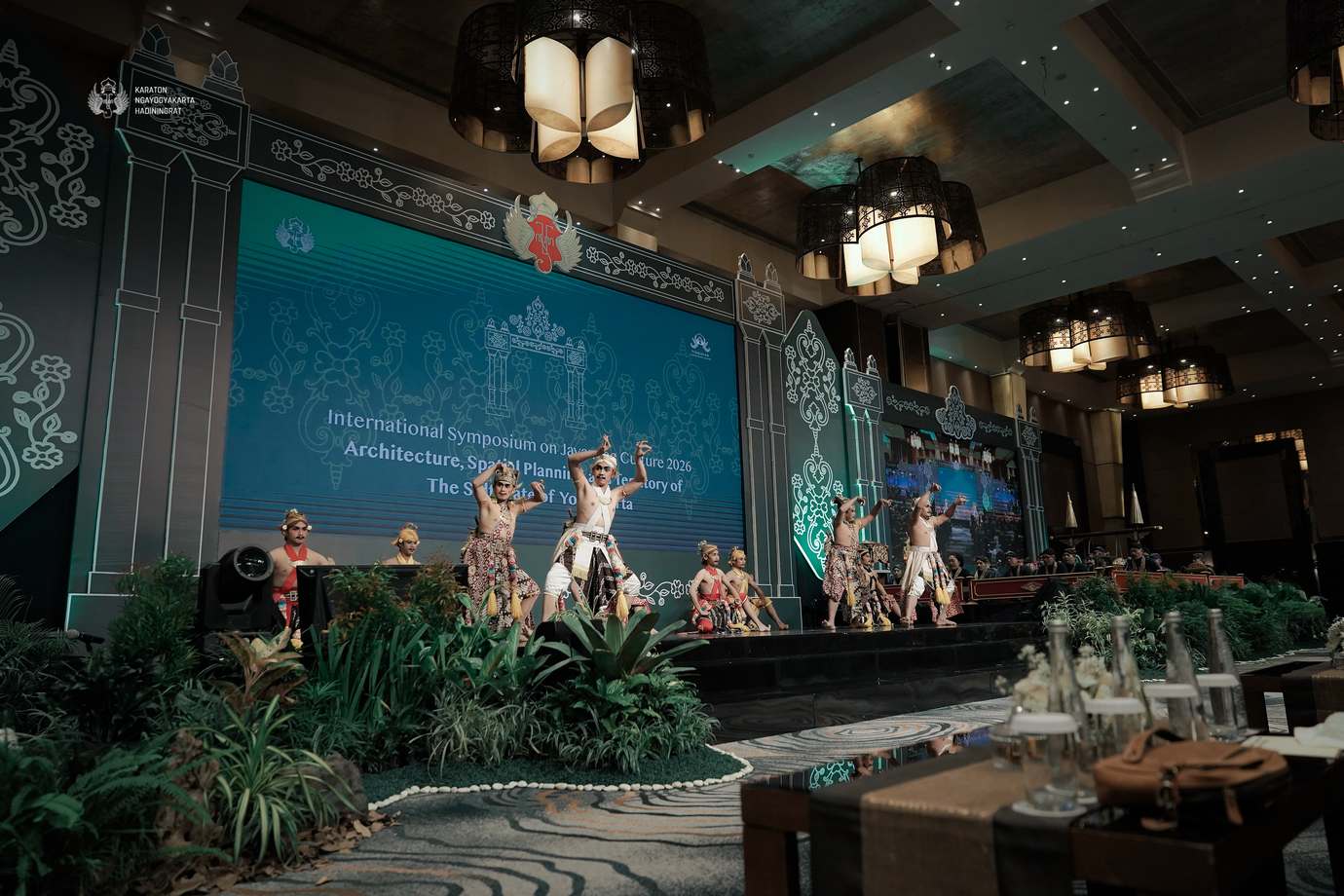 Day 1 Ds C00202 05 Small